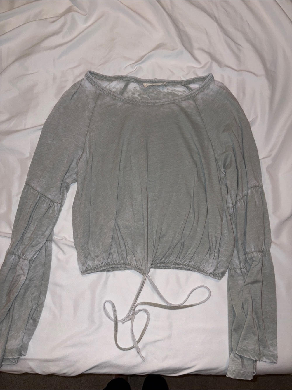 Peach Love California Light Green Cropped Long-Sleeve Top - Picture 1 of 4